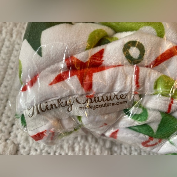 Minky Couture Christmas Pillowcase - Picture 3 of 5